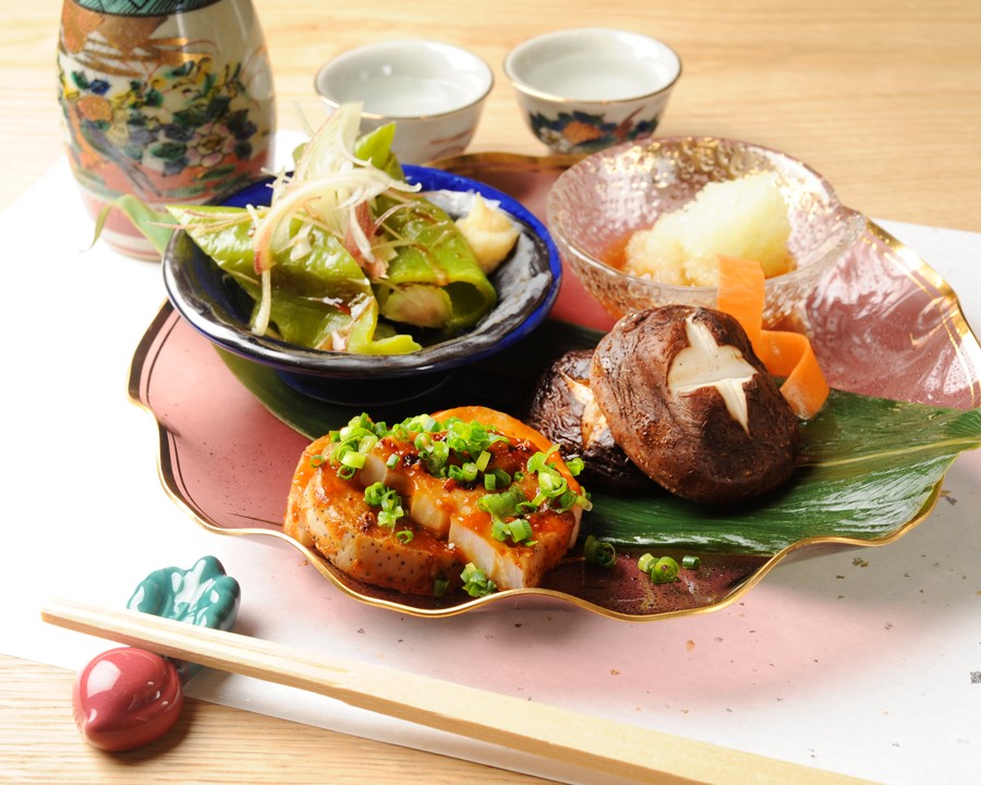 Grill Kyoto's ingredients over the charcoal and Obanzai !
